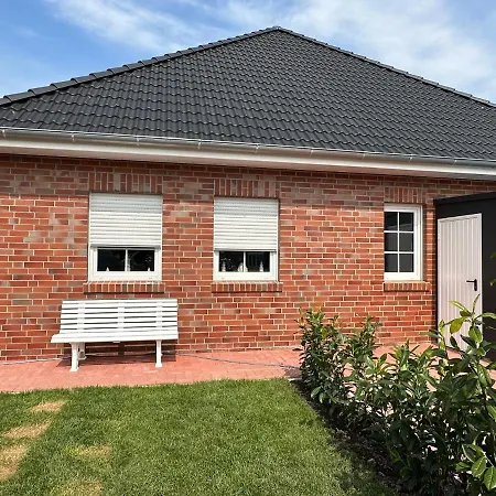 Holiday home Seewind Mit Sauna Dornum